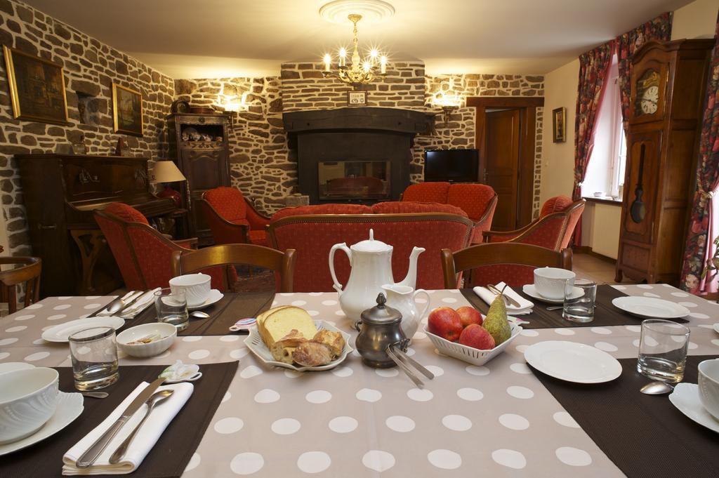 Chambres D'Hotes Les Sageais Baguer-Morvan Rom bilde