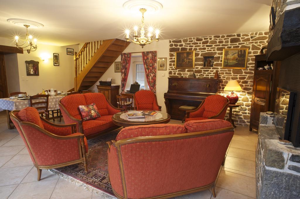 Chambres D'Hotes Les Sageais Baguer-Morvan Rom bilde